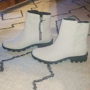 Sorel phoenix moto boot